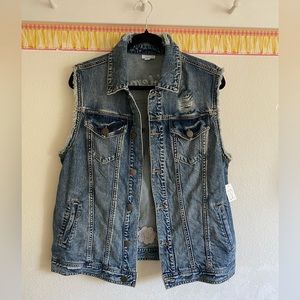 BP Distressed Denim Vest L